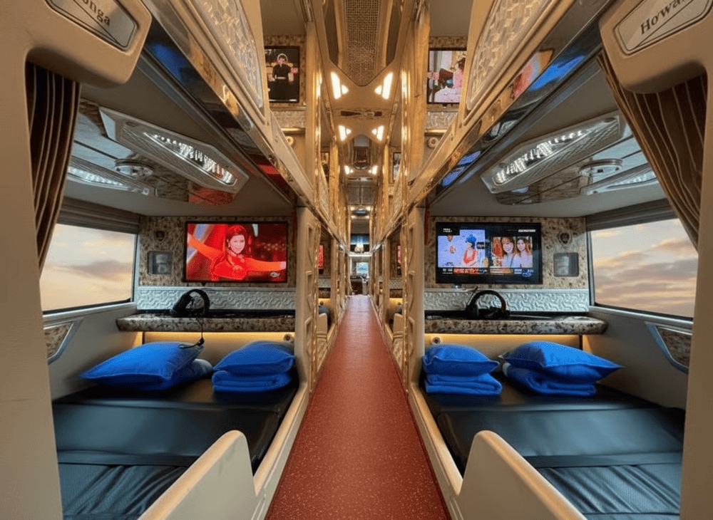 Luxury sleeper bus can help you have an extremely convenient trip to Sapa