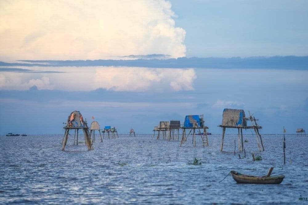 Tourists should also not forget to take a photo to save this beauty