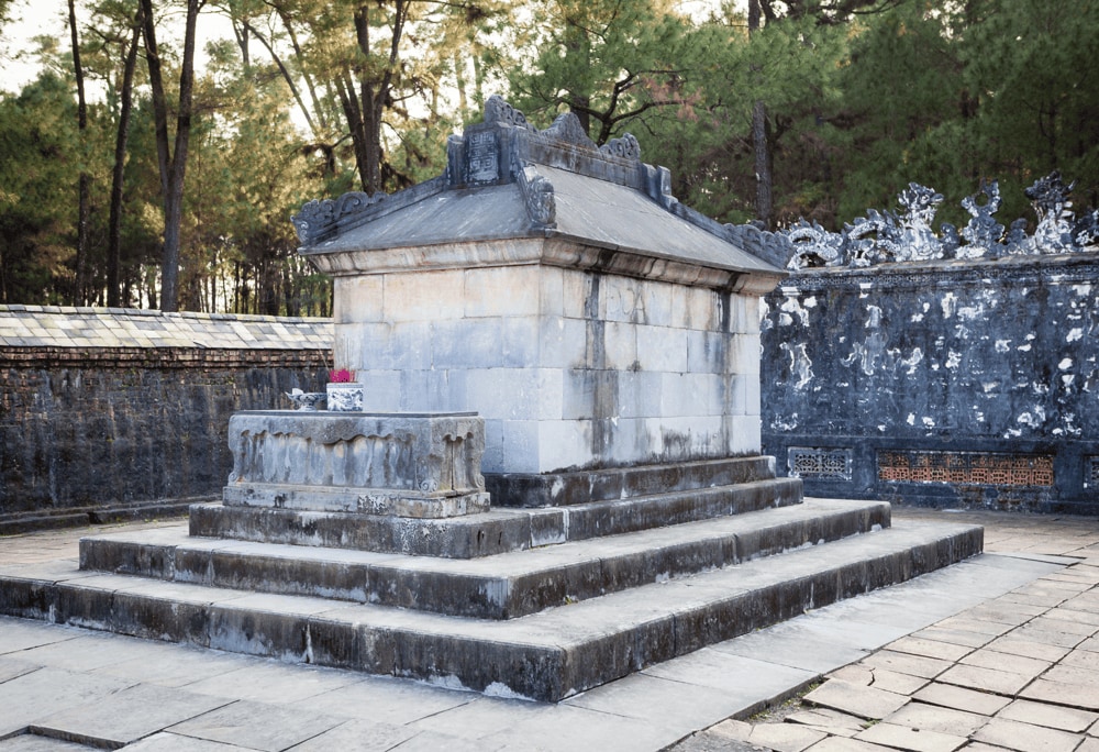The tomb is a majestic fusion of Eastern and Western styles and marks the final chapter of Vietnam’s imperial Nguyen Dynasty (Source: Canva)