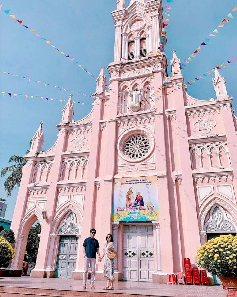 Whether you’re a professional photographer or an enthusiastic traveler with a smartphone, the cathedral offers plenty of photo opportunities