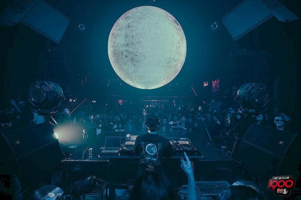 1900 Le Théâtre is the most famous nightclub in Hanoi, located in the heart of the Old Quarter (Source: 1900)