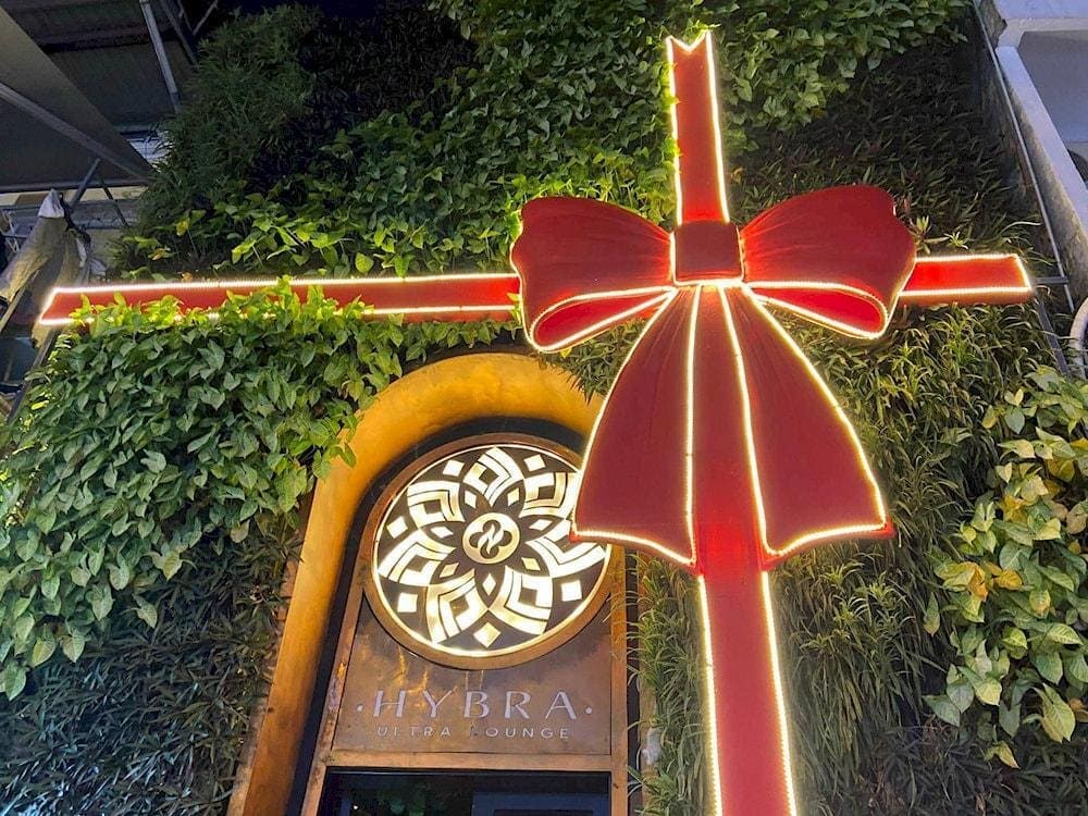 HYBRA Ultra Lounge is famous within Ma May Street, Hanoi (Source: HYBRA ULTRA Lounge)