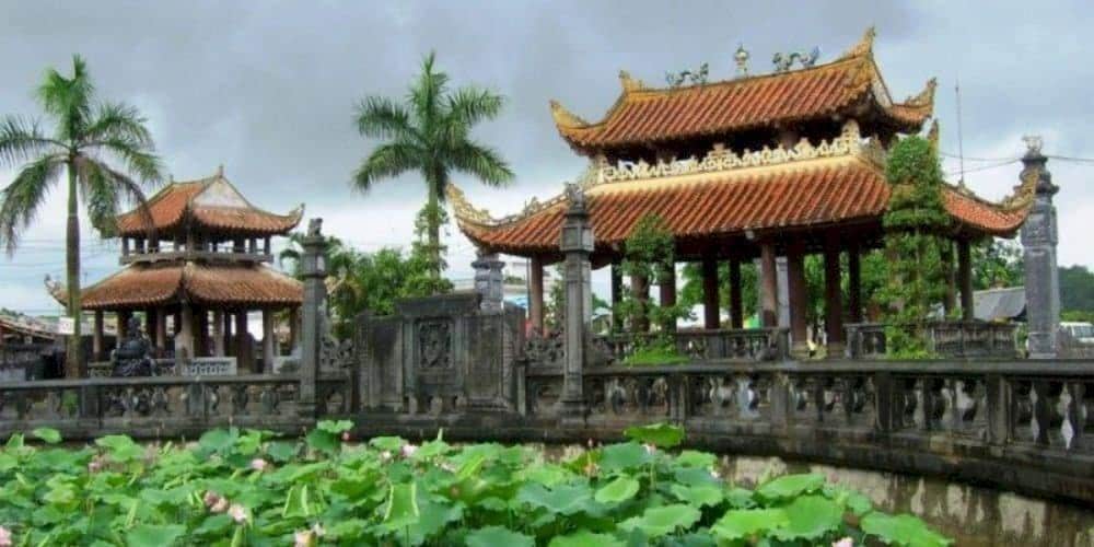 A mysterious spiritual destination in the heart of Hanoi