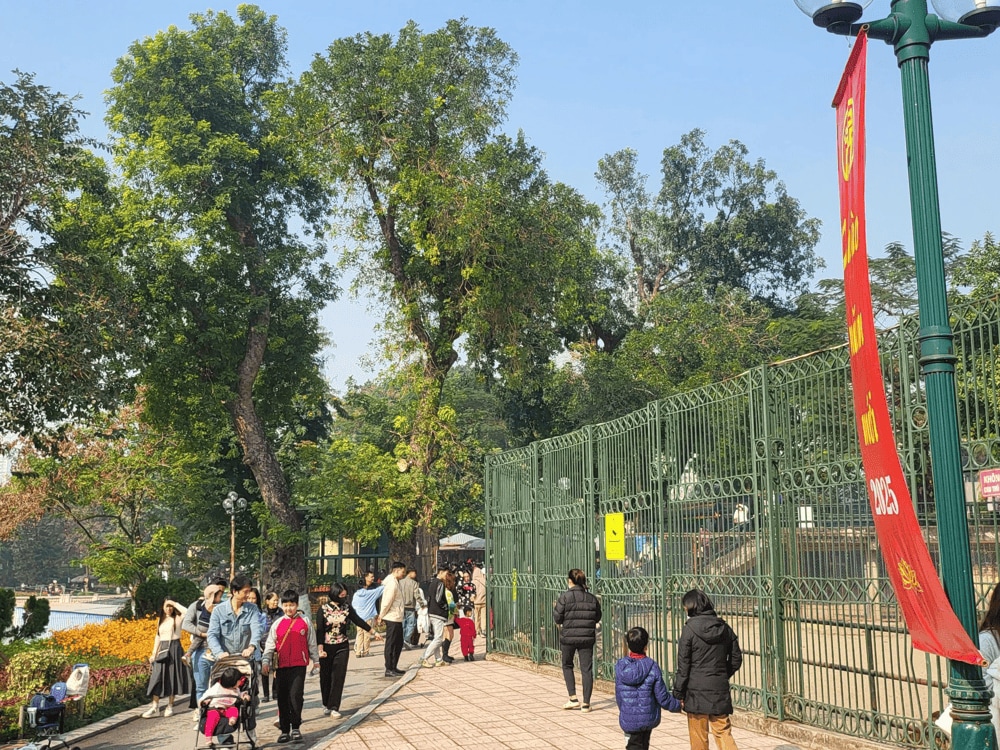 Prepare for your visit with helpful tips for comfort, safety, and an enjoyable experience at Hanoi Zoo (Source: Fanpage VƯỜN THÚ HÀ NỘI)