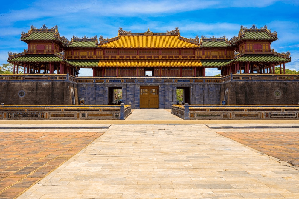 Hue Imperial City features palaces that once housed the royal family,and administrative offices for officials of the Nguyen Dynasty (Source: Pexels)