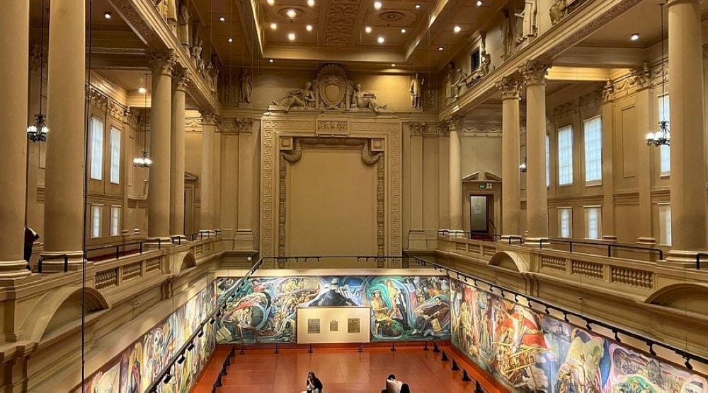 The building's three floors encompass a display area exceeding 3,000 square meters, providing ample space to showcase Vietnam's rich artistic heritage