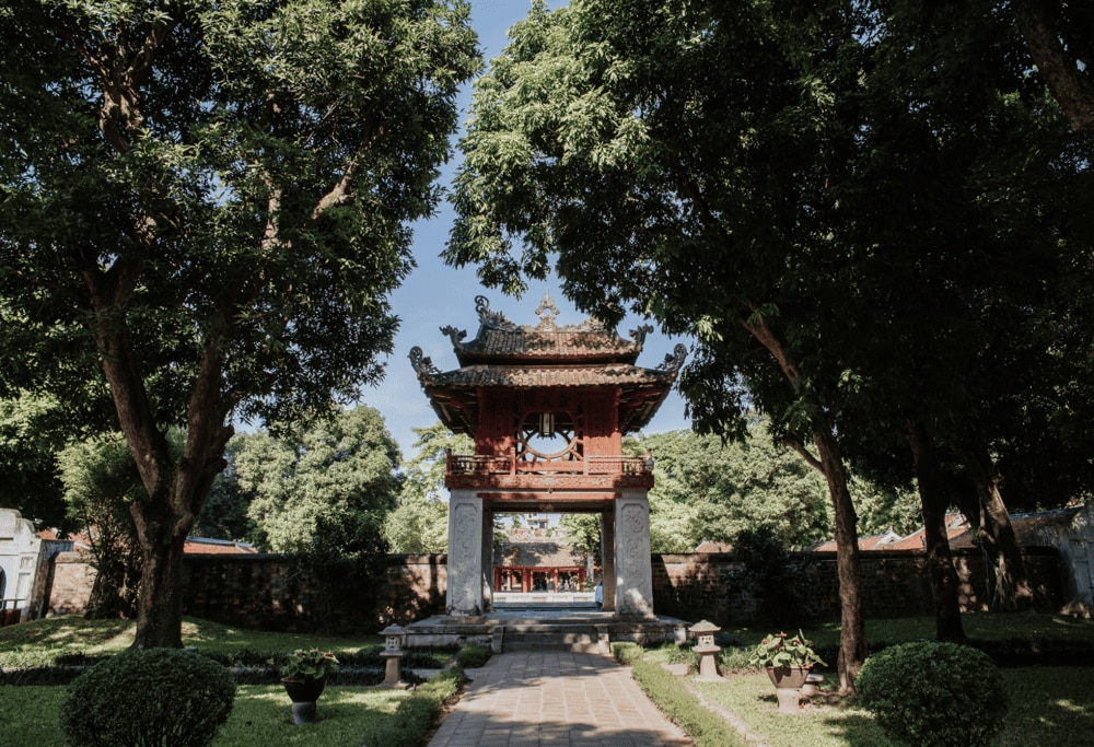 The Temple of Literature in Hanoi is a must-visit site for those passionate about history and culture (Source: Canva)