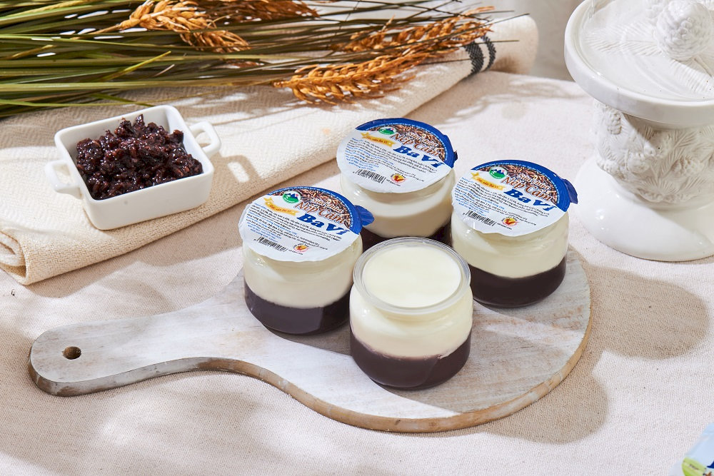 If you’re visiting Ba Vi, trying the region’s dairy offerings is a must, as they provide a taste of freshness and authenticity