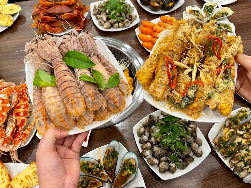 After a day of sun and sea, indulge in some of the freshest seafood Cat Ba has to offer