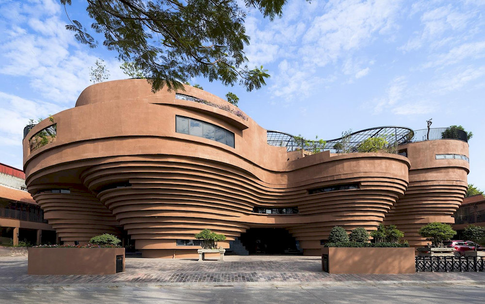 Bat Trang Ceramic Museum - a unique architectural work throughout history