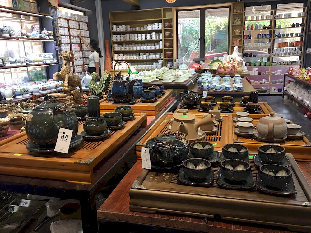 Bat Trang pottery features a wide variety of designs