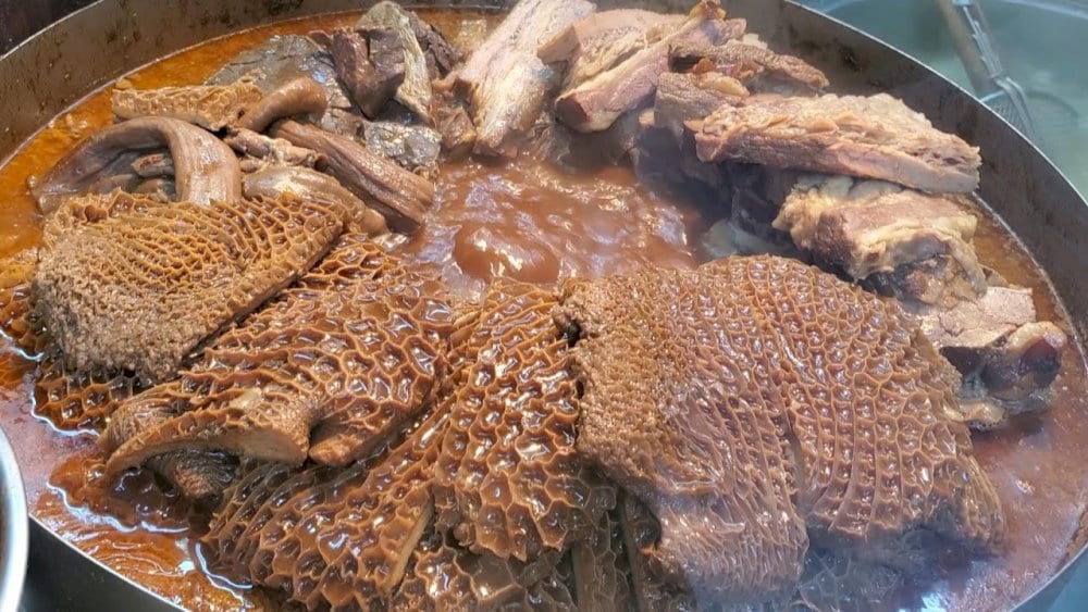 볼륨 넘치고, 깊고 만족감있는 맛을 위해, 특히 겨울에 인기의 요리입니다 (출처:인터넷)